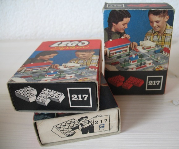 Original box 217-2 - 4 x 4 Corner Bricks - De BrickPlaats