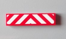 Part 2431pb0274 - Tile 1 x 4 with Red and White Chevron Danger Stripes Thick, White in Middle Pattern (Sticker) - Set 60004 - De BrickPlaats