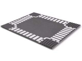 Part 44343px3 - Baseplate, Road 32 x 32 6-Stud Crossroad with White Dashed Lines and Crosswalks Pattern - De BrickPlaats