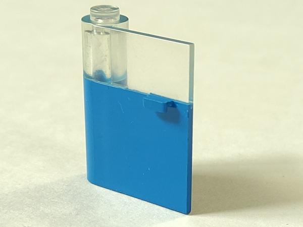Part 801apb00 - Door 1 x 3 x 3 Left with Horizontal Handle with Molded Trans-Clear Window Pattern - De BrickPlaats